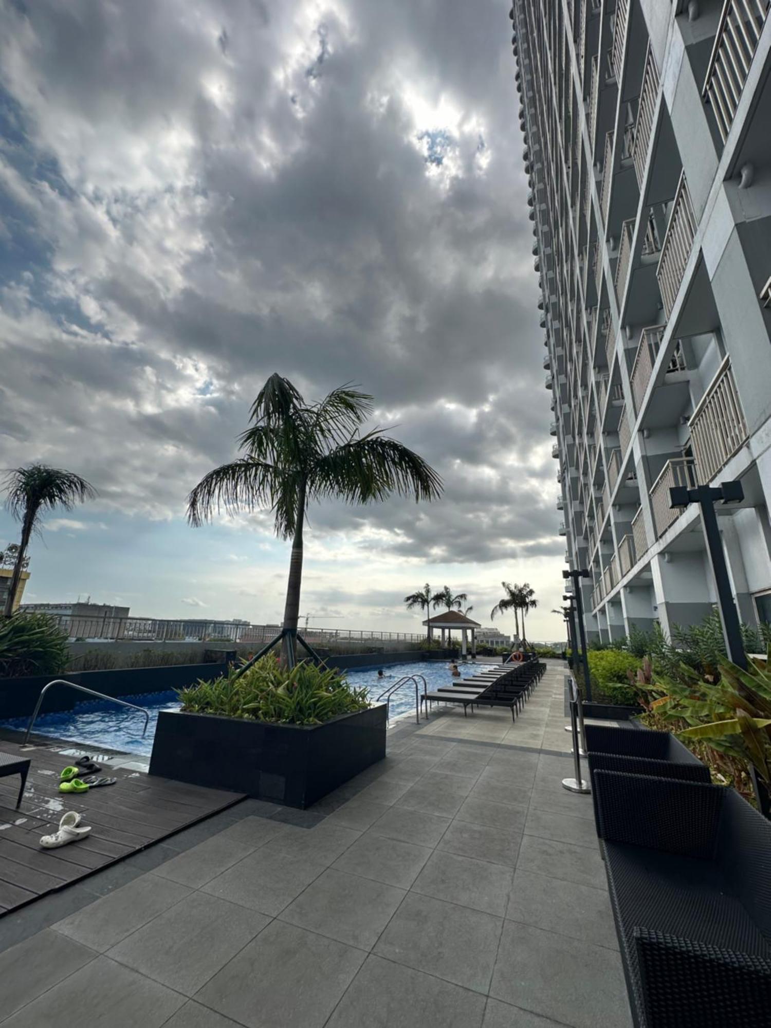 Chen'S Cozy 2Bedroom @ Coast Residences Manila Exteriér fotografie